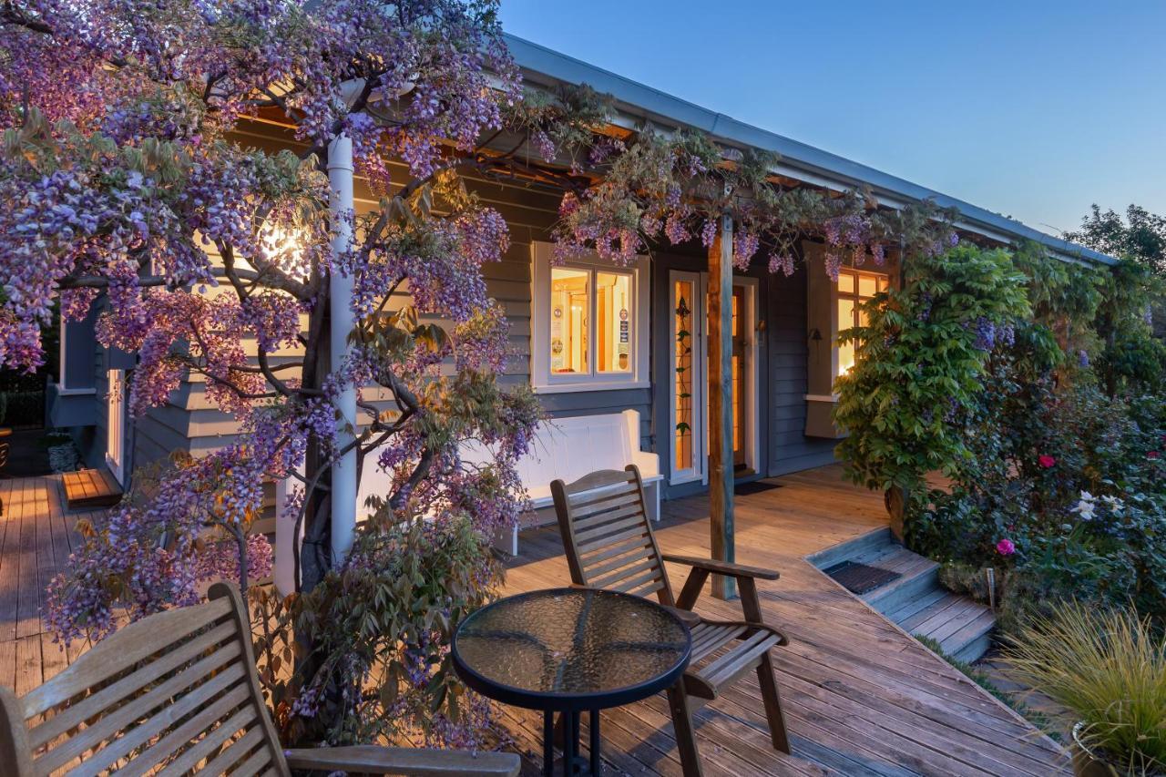 Renwick Olde Mill House B&B & Bike2Wine Cycle Hire מראה חיצוני תמונה
